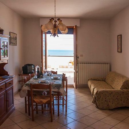 Appartamento Di Antonio Fronte Mare Montesilvano Marina المظهر الخارجي الصورة