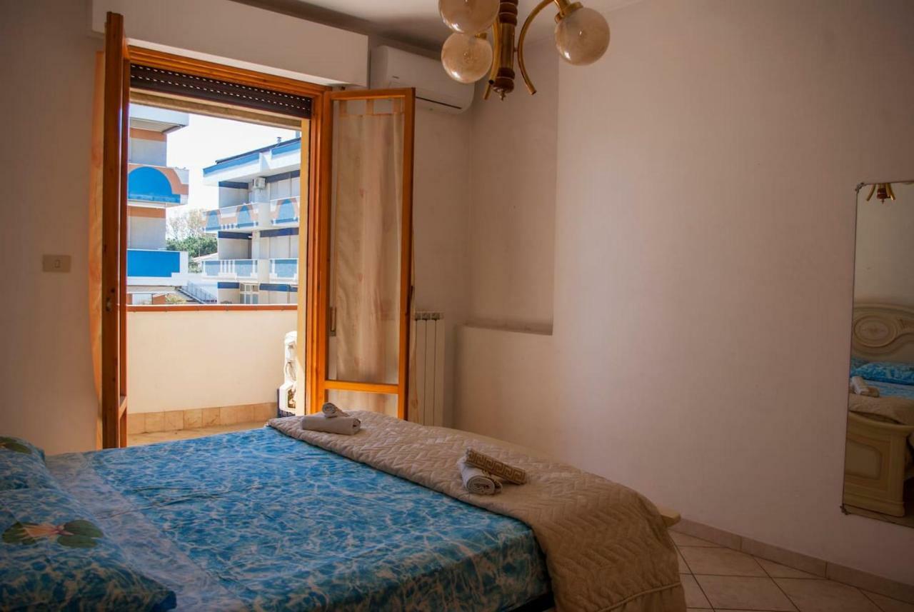 Appartamento Di Antonio Fronte Mare Montesilvano Marina المظهر الخارجي الصورة